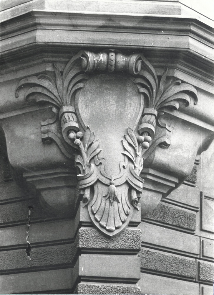 Detail štukové výzdoby městské radnice