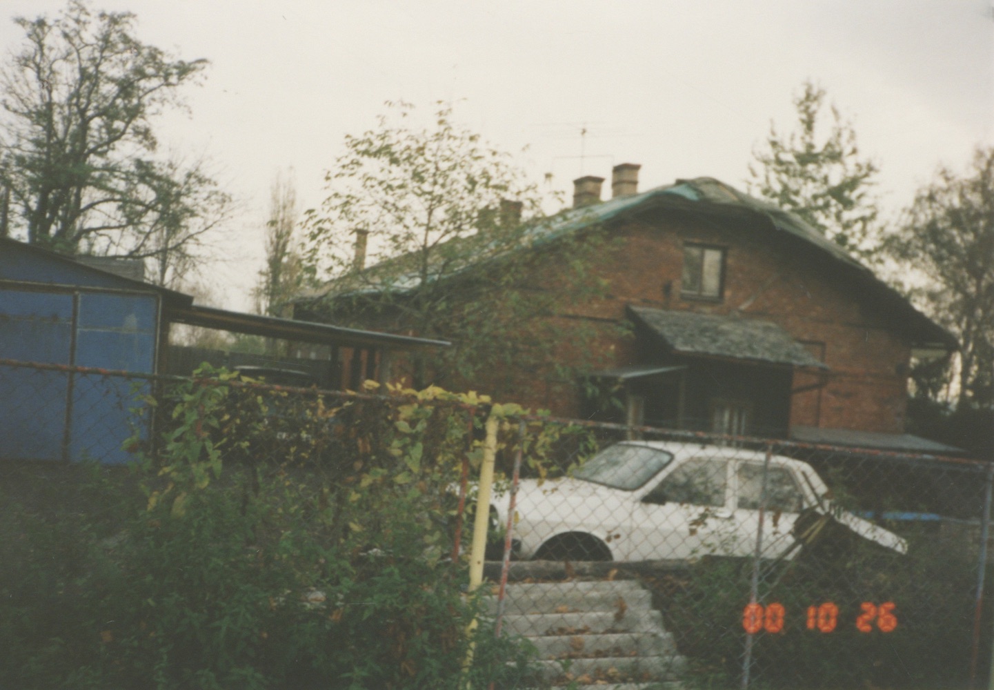 Dům čp. 1282 na snímku z roku 1999