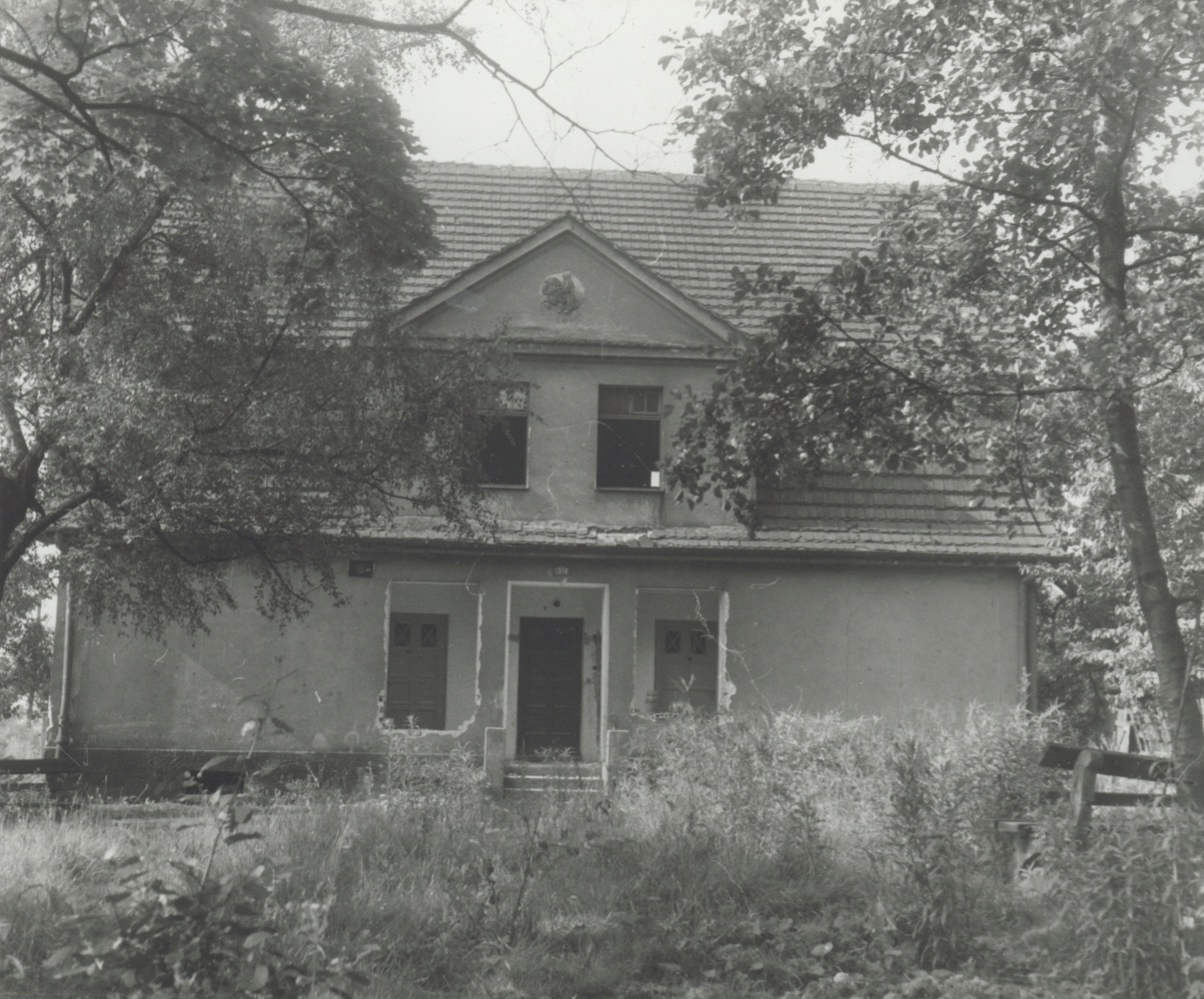 Dům čp. 1310 v Lesní kolonii na fotografii z roku 1976