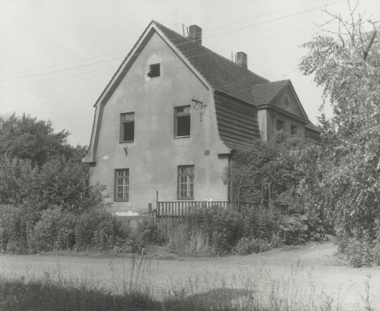 Dům čp. 1310 v Lesní kolonii na fotografii z roku 1976