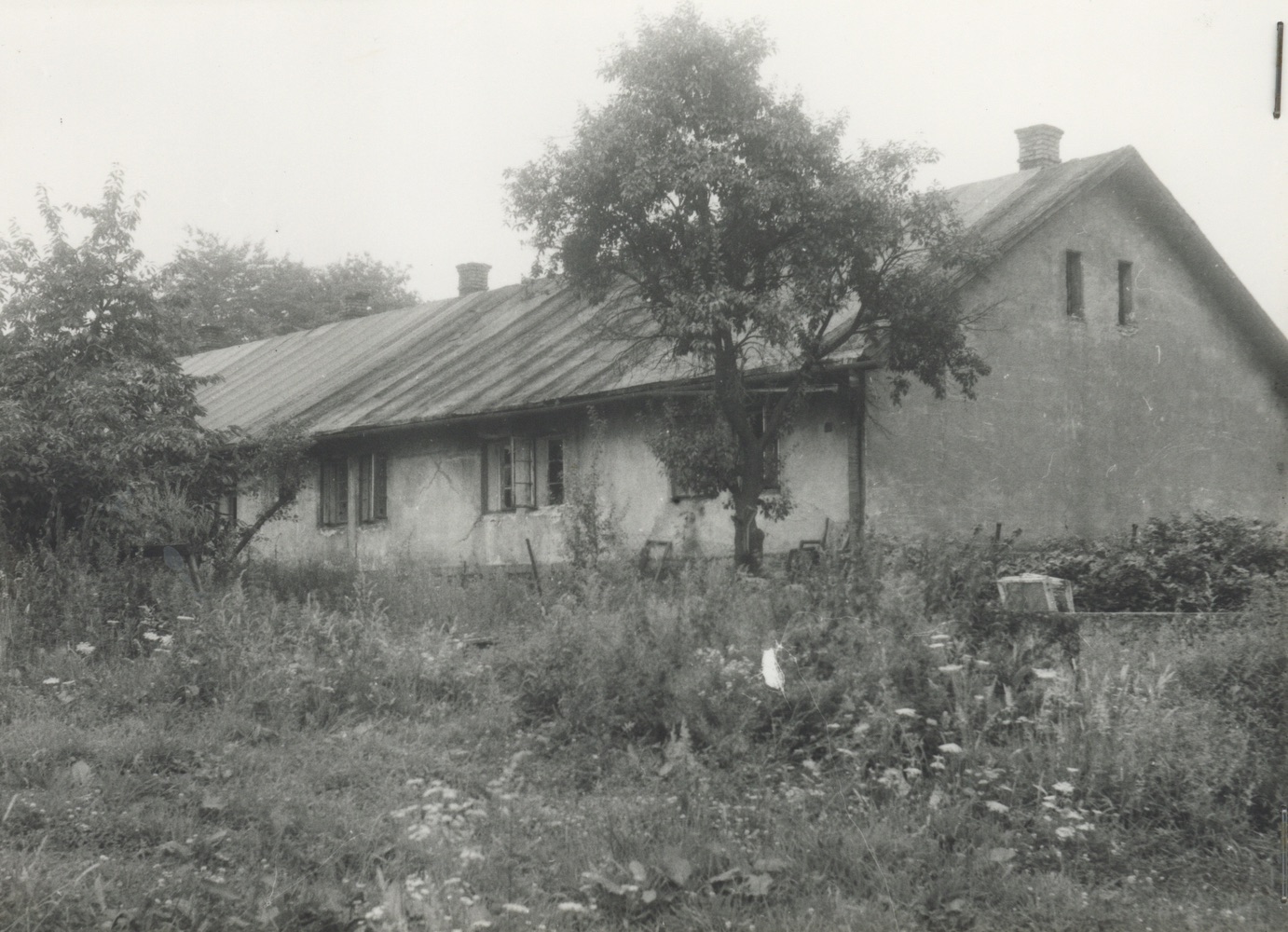 Dům čp. 1342 na fotografii z roku 1983
