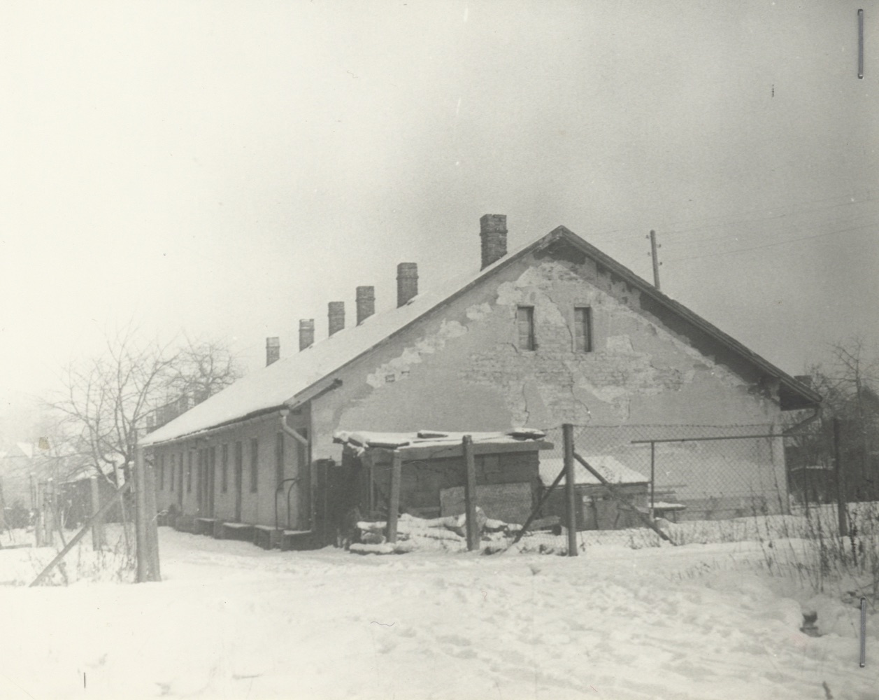Dům čp. 1345 na fotografii z roku 1980