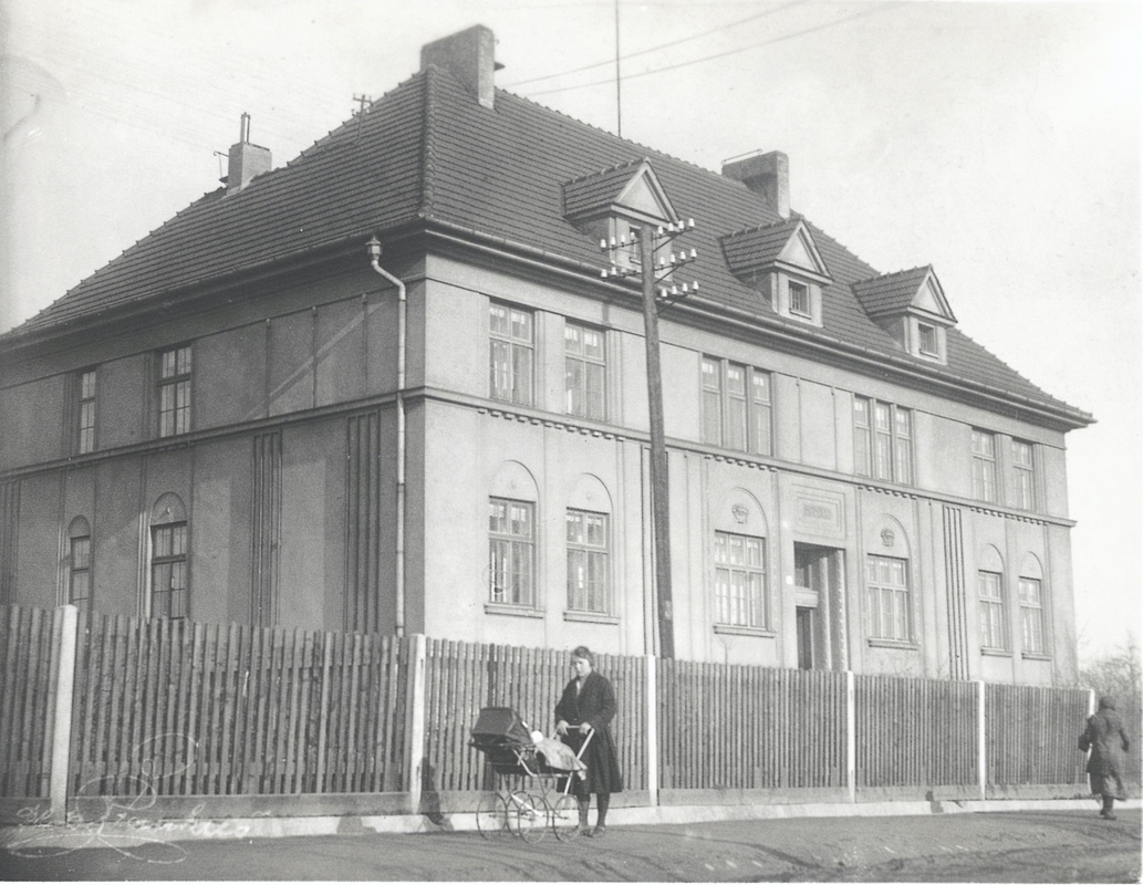Učitelský dům na Františce, ve kterém byly byty pro české učitele