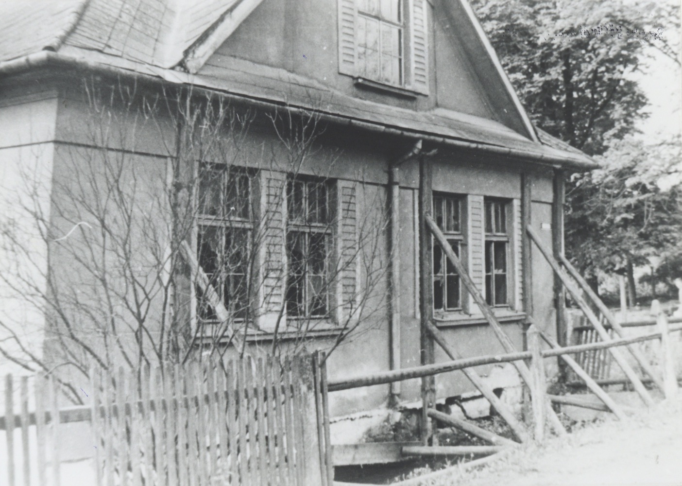 Dům čp. 1408 (Identifikace snímku: Jan Vrtal)