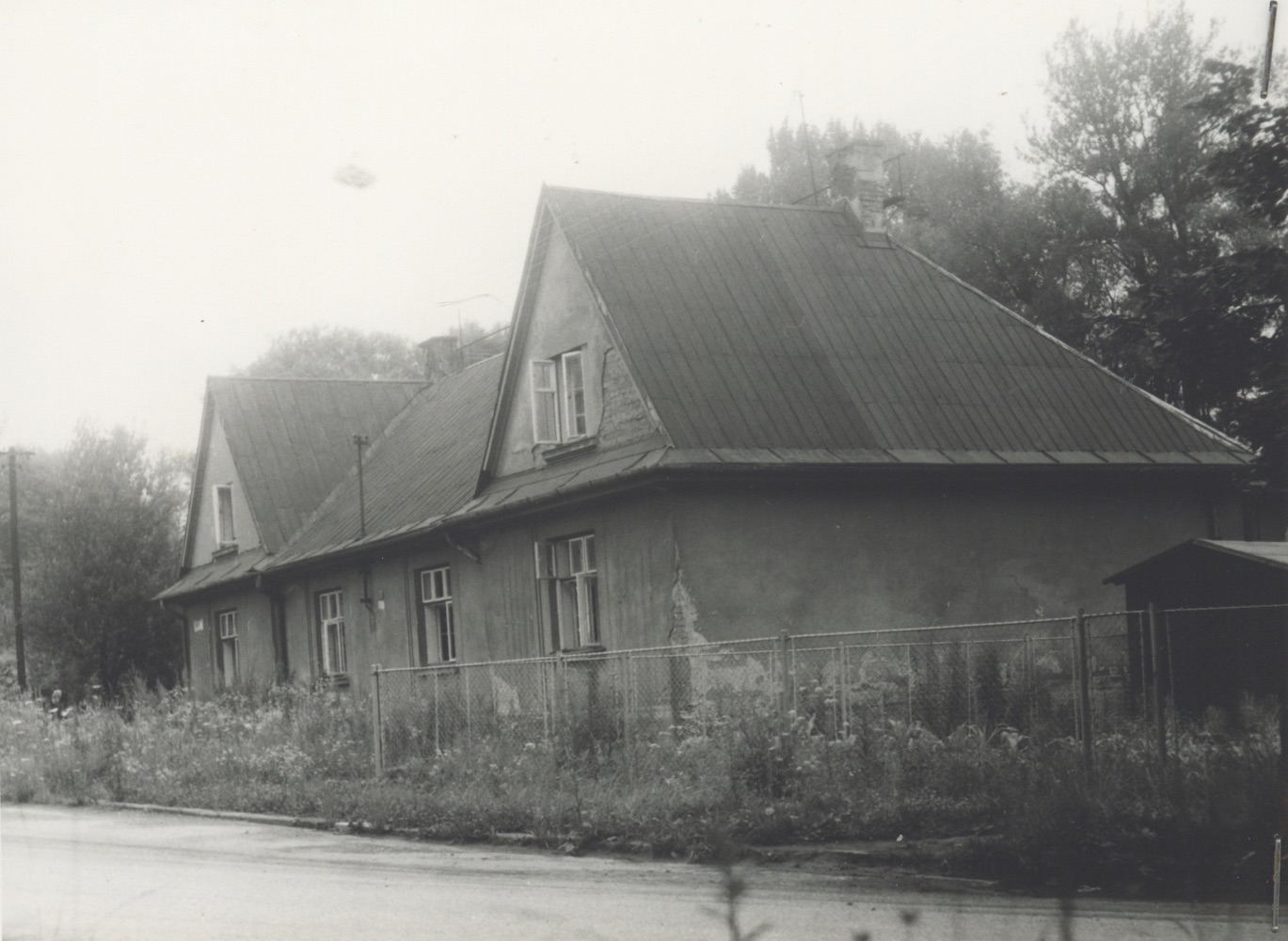 Dům čp. 1455 na fotografii z roku 1983