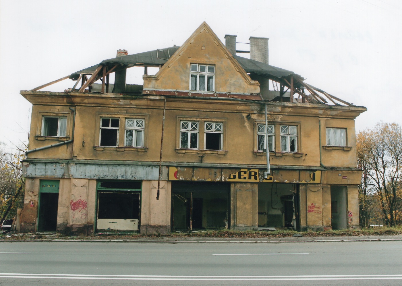 Dům čp. 1486 (stav 11. 10. 2006)