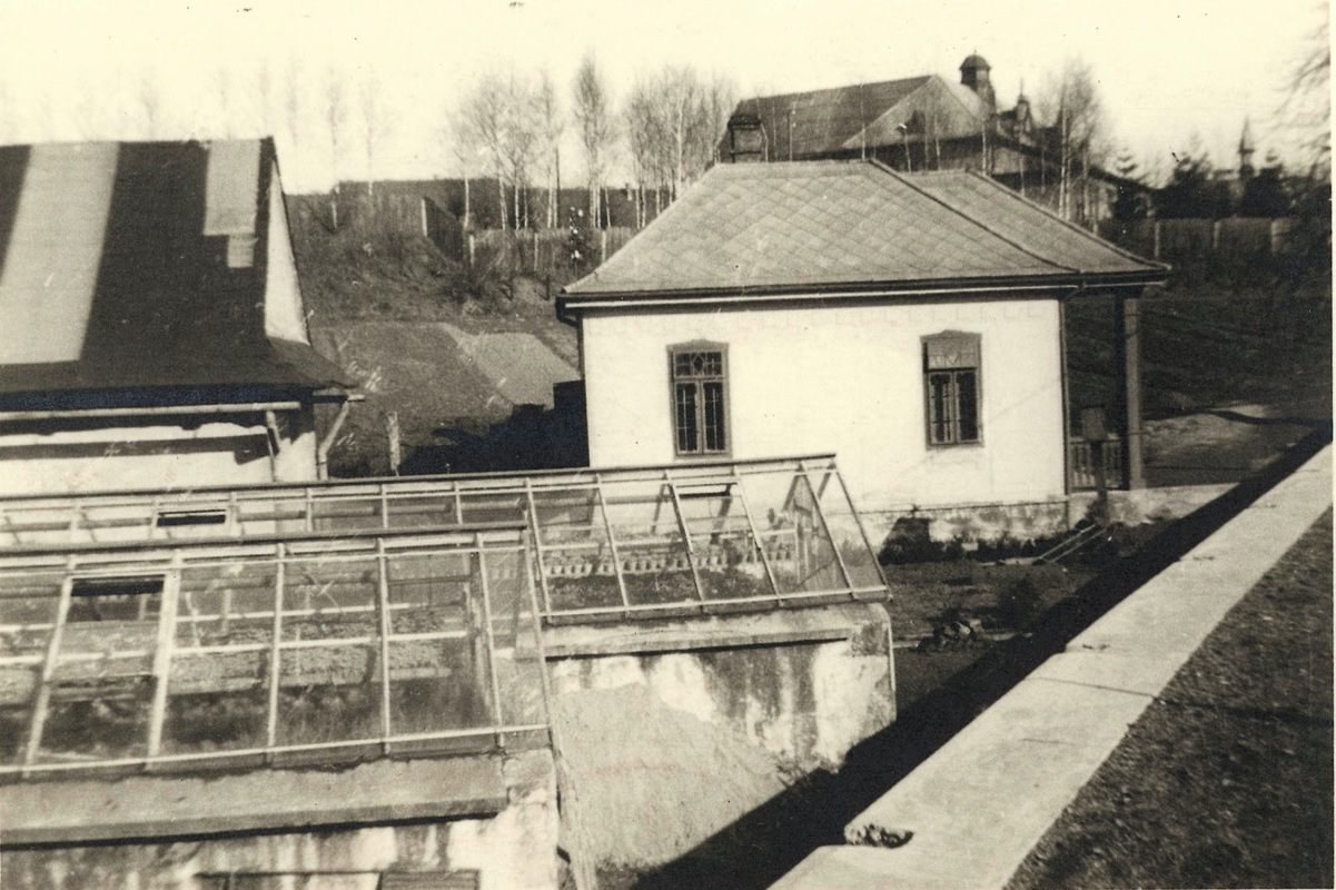 Zahradnictví Dvořák (domek čp. 1398)
