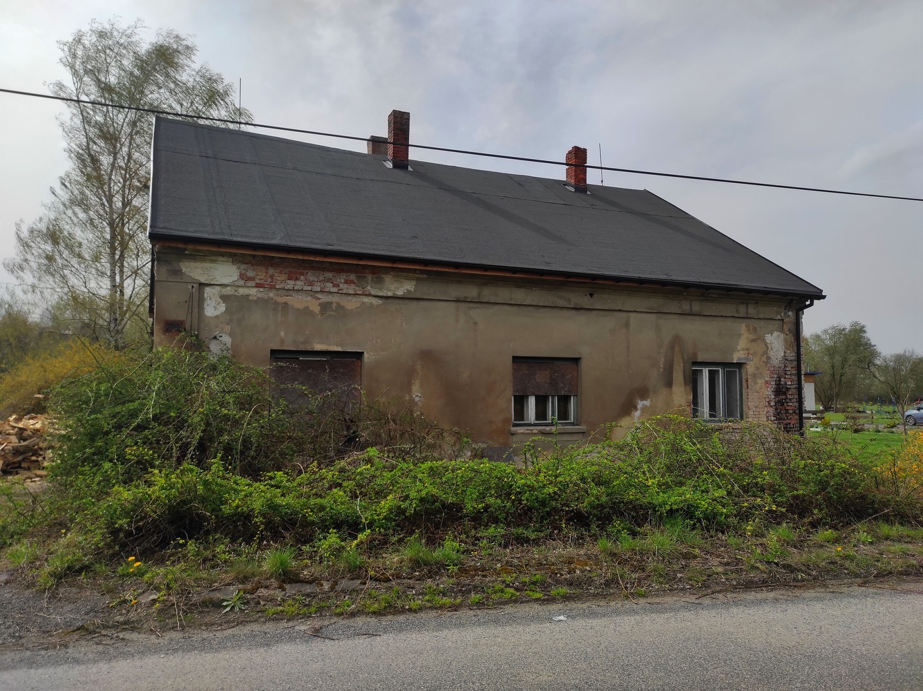 Dosud stojící dům čp. 2095 (původně čp. 1543) na snímku z roku 2024 (Autor: Jan Polakovič)
