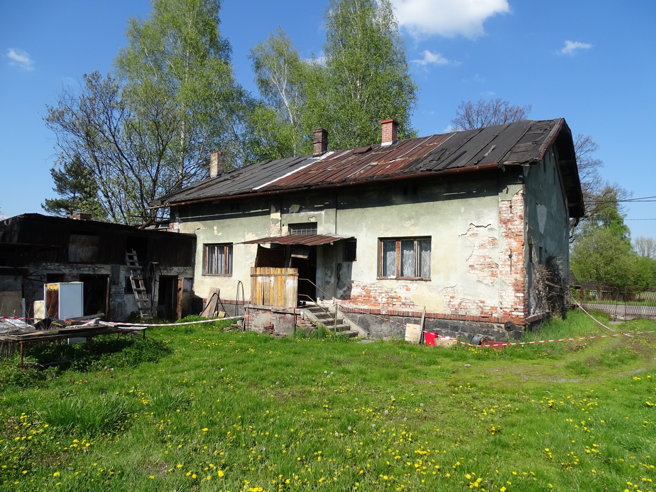 Dům čp. 1550 (později čp. 2099), stav v červnu 2016 (Se svolením autora fotografie p. J. Polakoviče, ze soukromé sbírky)