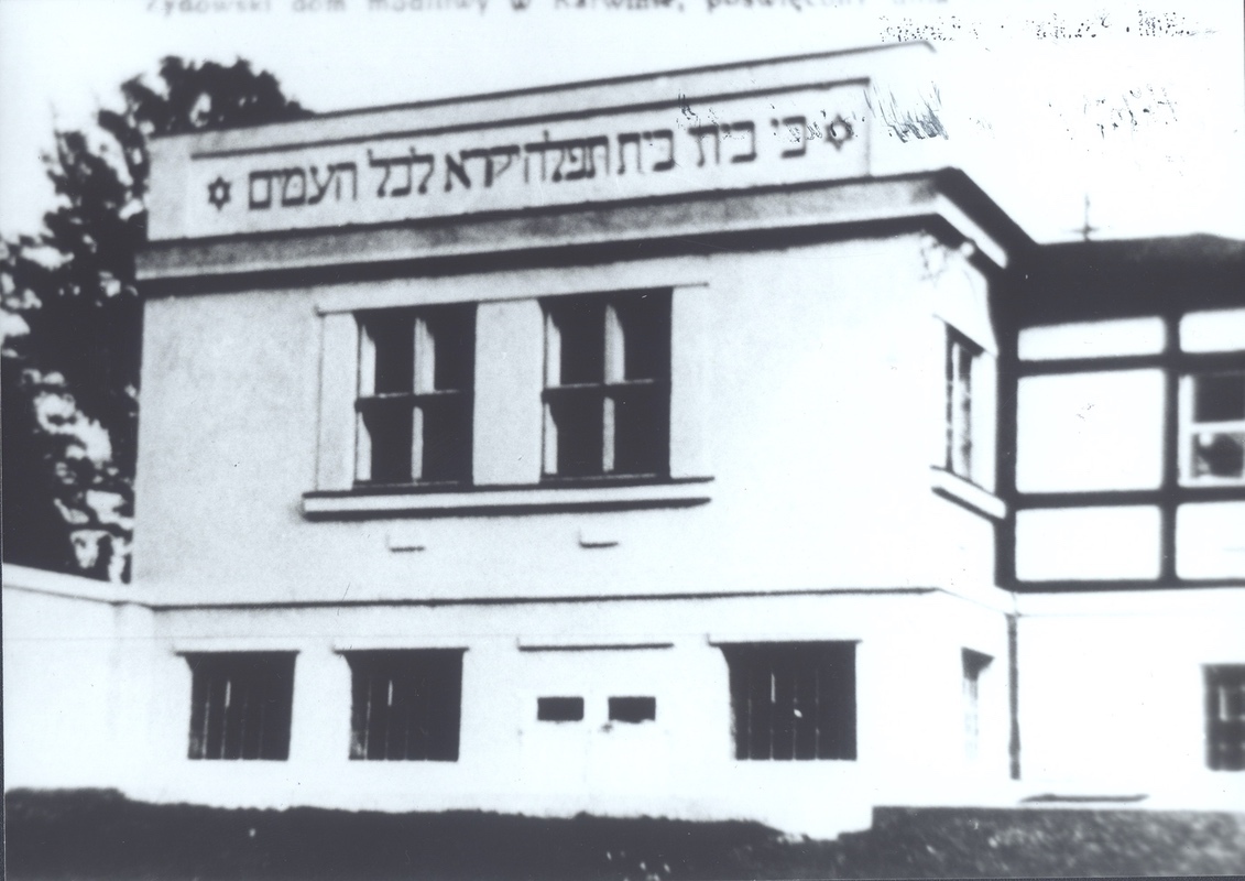 Židovská modlitebna, vysvěcena dne 15. 9. 1929.