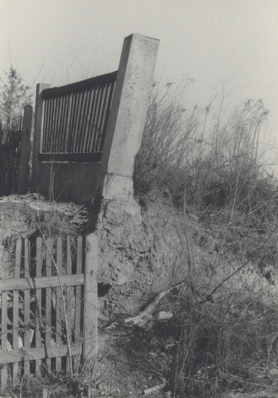 Krejčovství Josef Bednář (dům čp. 1622), 26.3.1966 - vliv poddolování... (S laskavým svolením p. Hany Sikorové, ze soukromé sbírky)