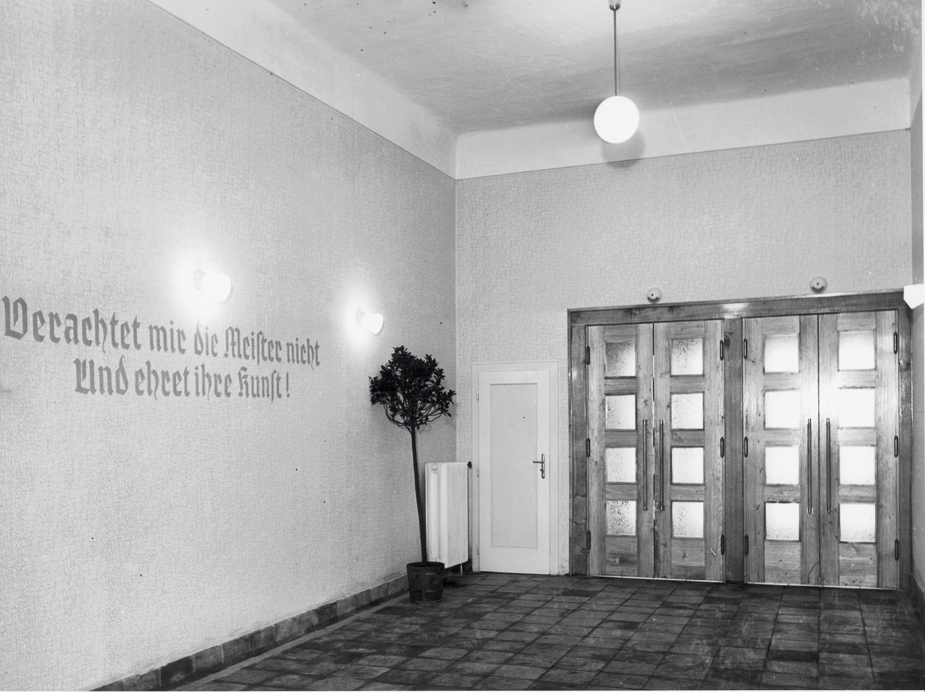 Záběr z interiéru Turnhalle