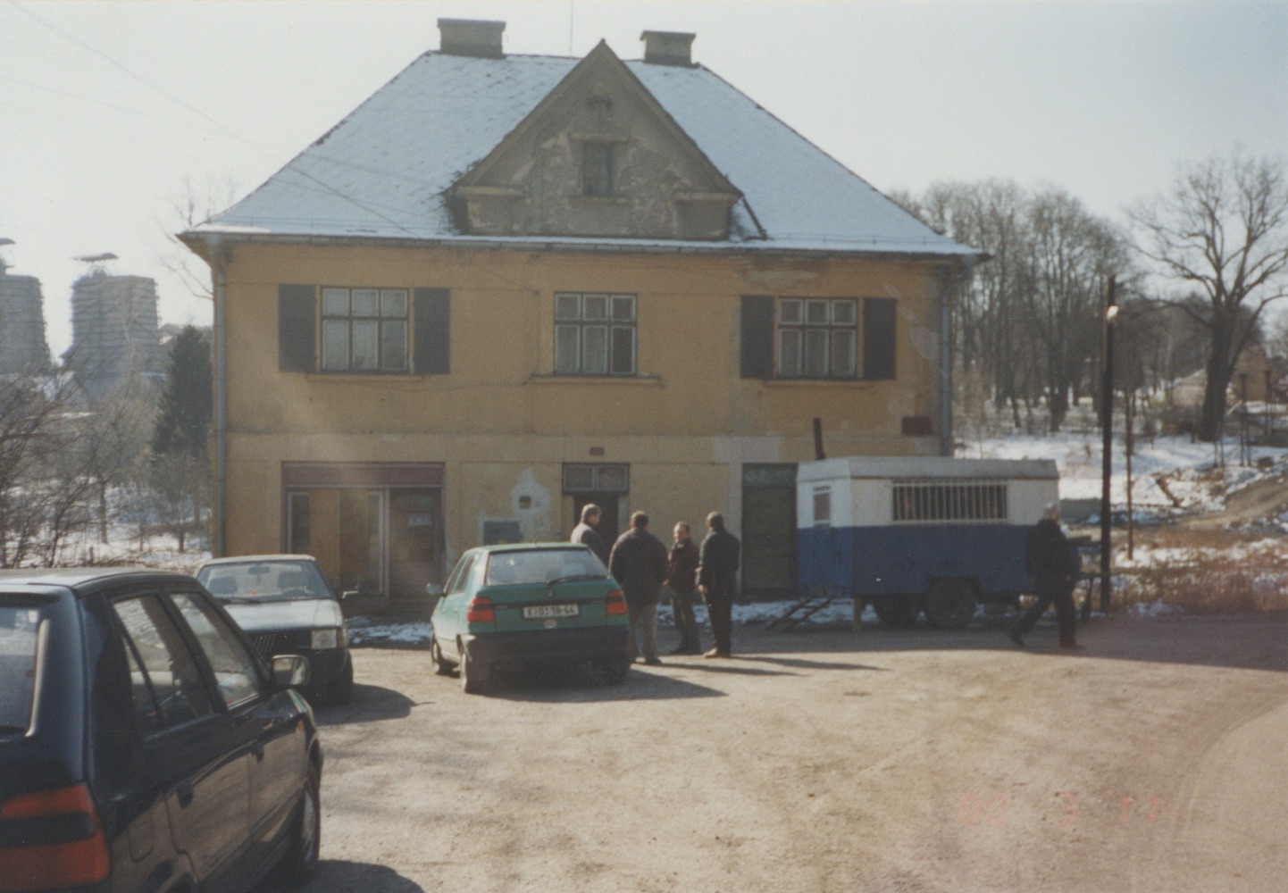 Dům čp. 1679 na snímku z roku 1997