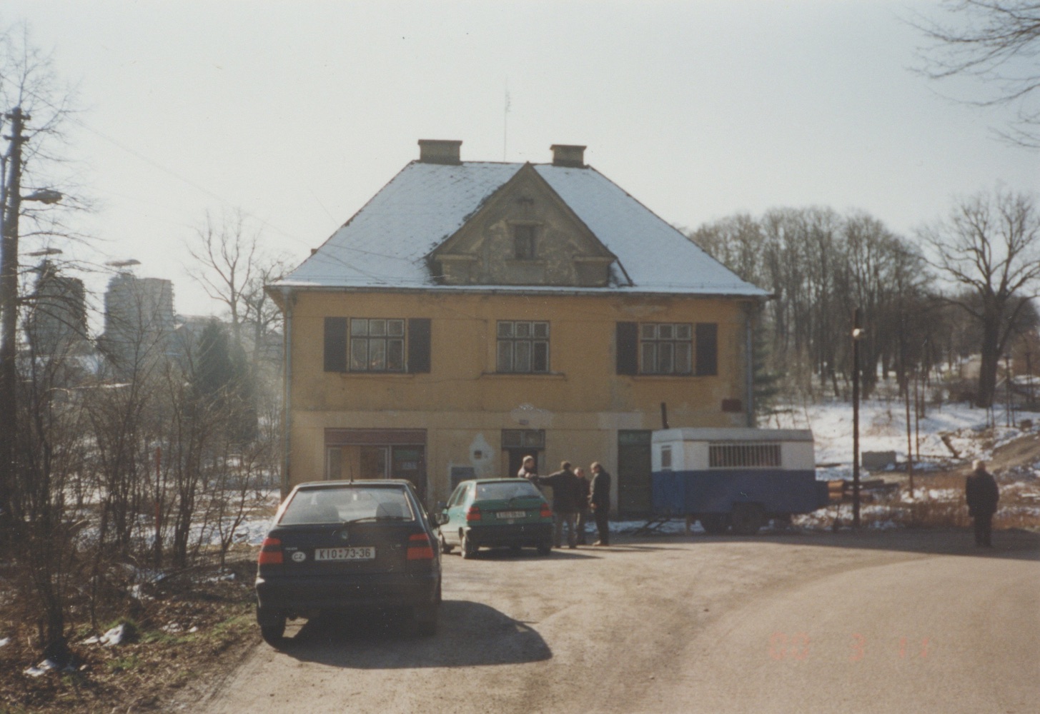 Dům čp. 1679 na snímku z roku 1997