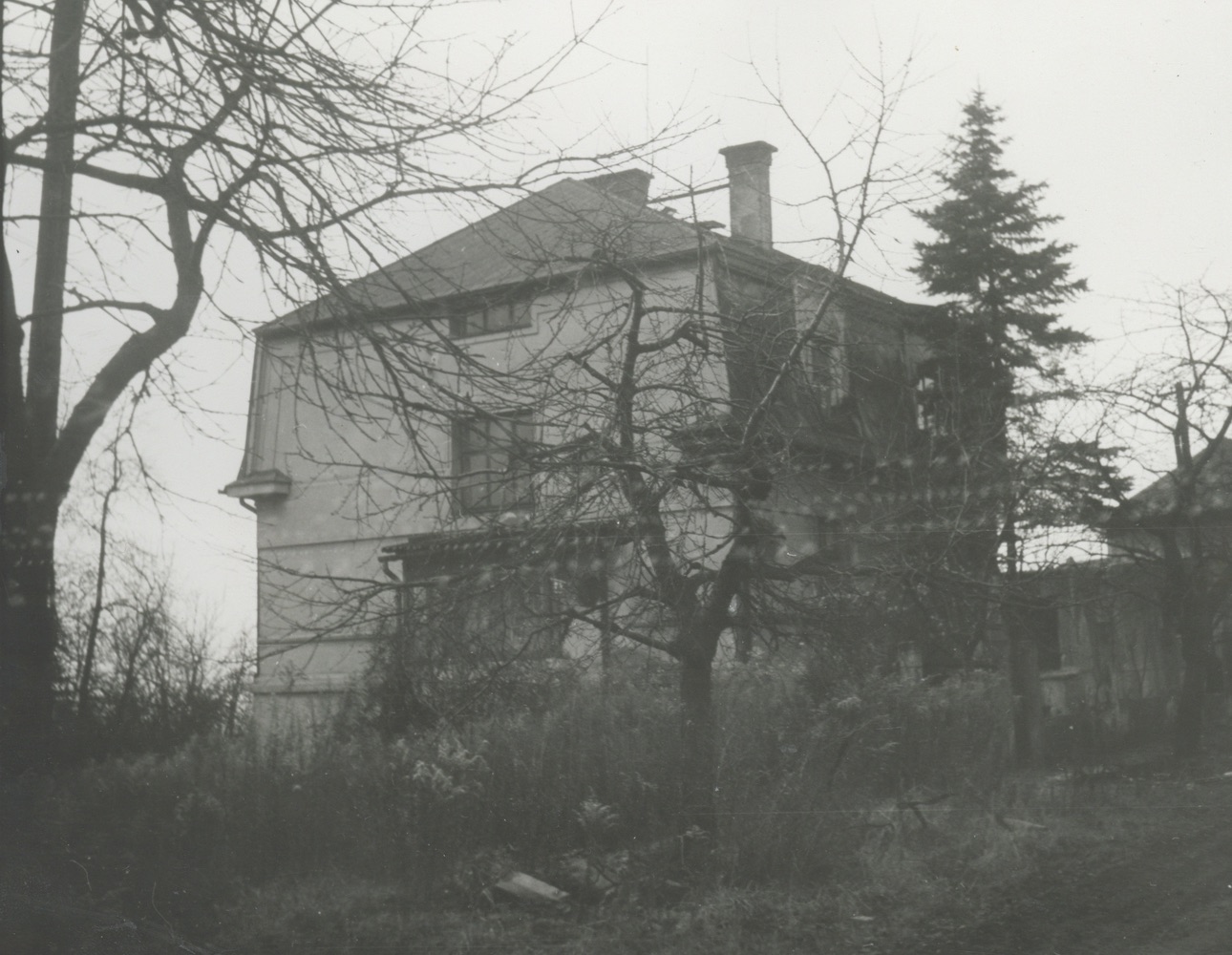 Dům čp. 1694 na fotografii z roku 1972