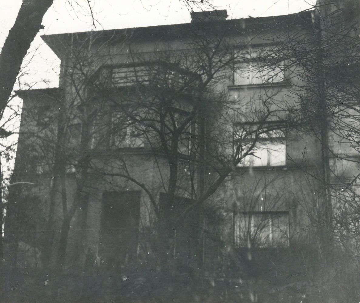 Dům čp. 1714 na fotografii z roku 1970