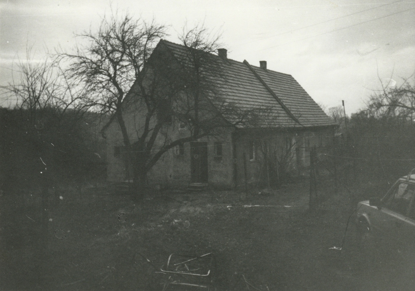 Dům čp. 1723 na snímku z roku 1993