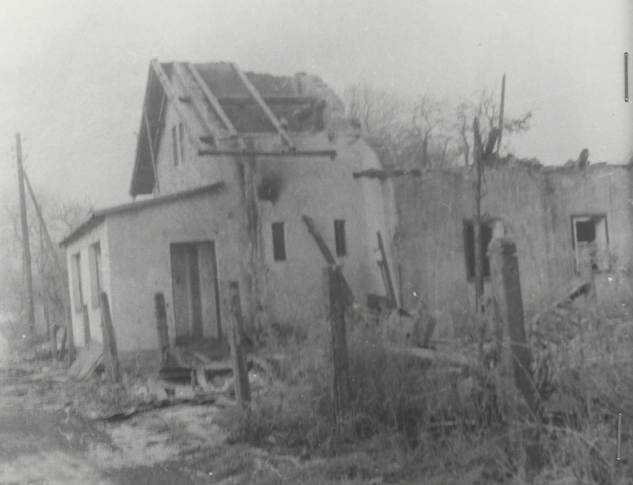 Dům čp. 189 před závěrečnou demolicí v roce 1983
