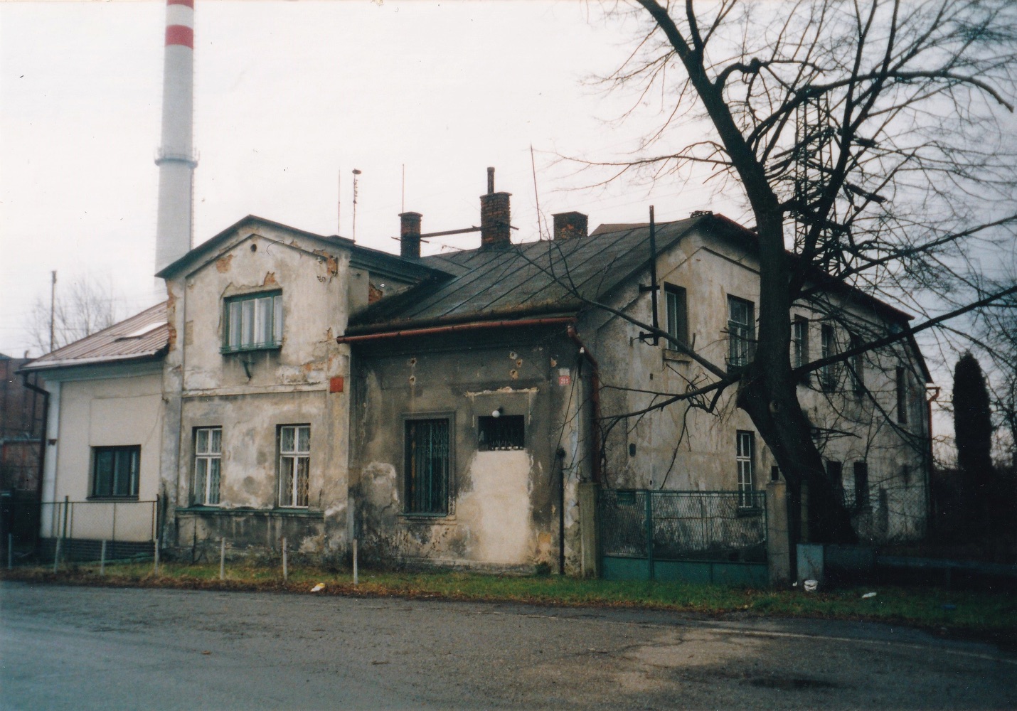 Budova čp. 209, 747 (Pekařství Maxmilian Seibert, Potraviny Adolf Mackowski) na snímku z roku 2005
