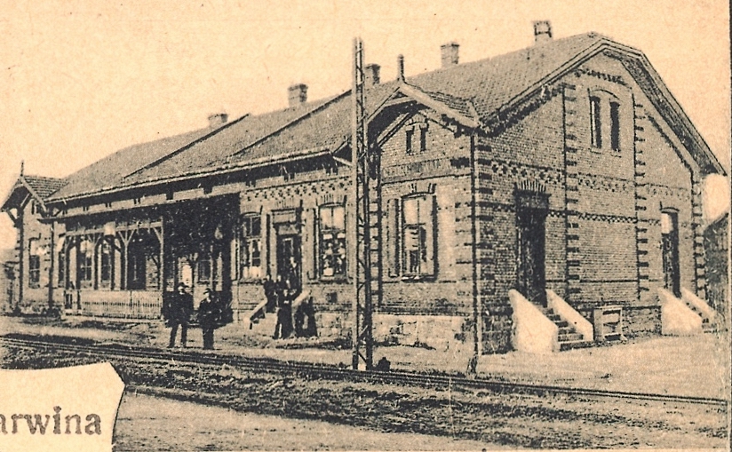 Obchodní dům a hostinec J. Krajíček (výřez z pohlednice)