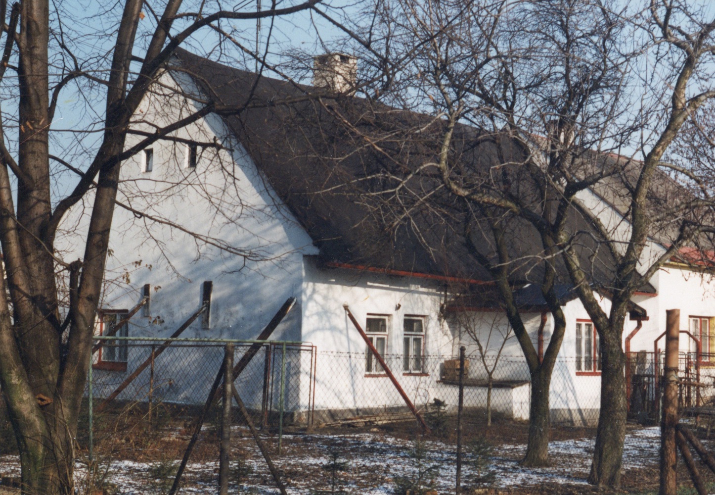 Dům čp. 123 na snímku z 13.1.2000 (Sbírka Józefa Chmiela)