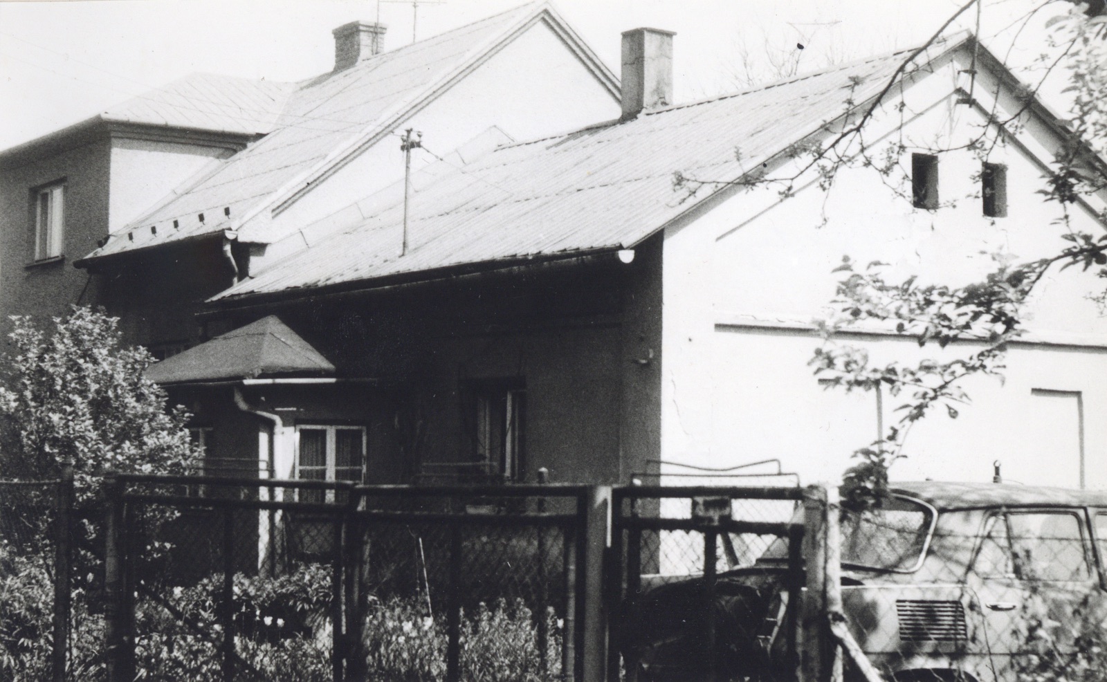 Dům čp. 177 v Lipinách na snímku z 2.10.1985 (Sbírka Józefa Chmiela)