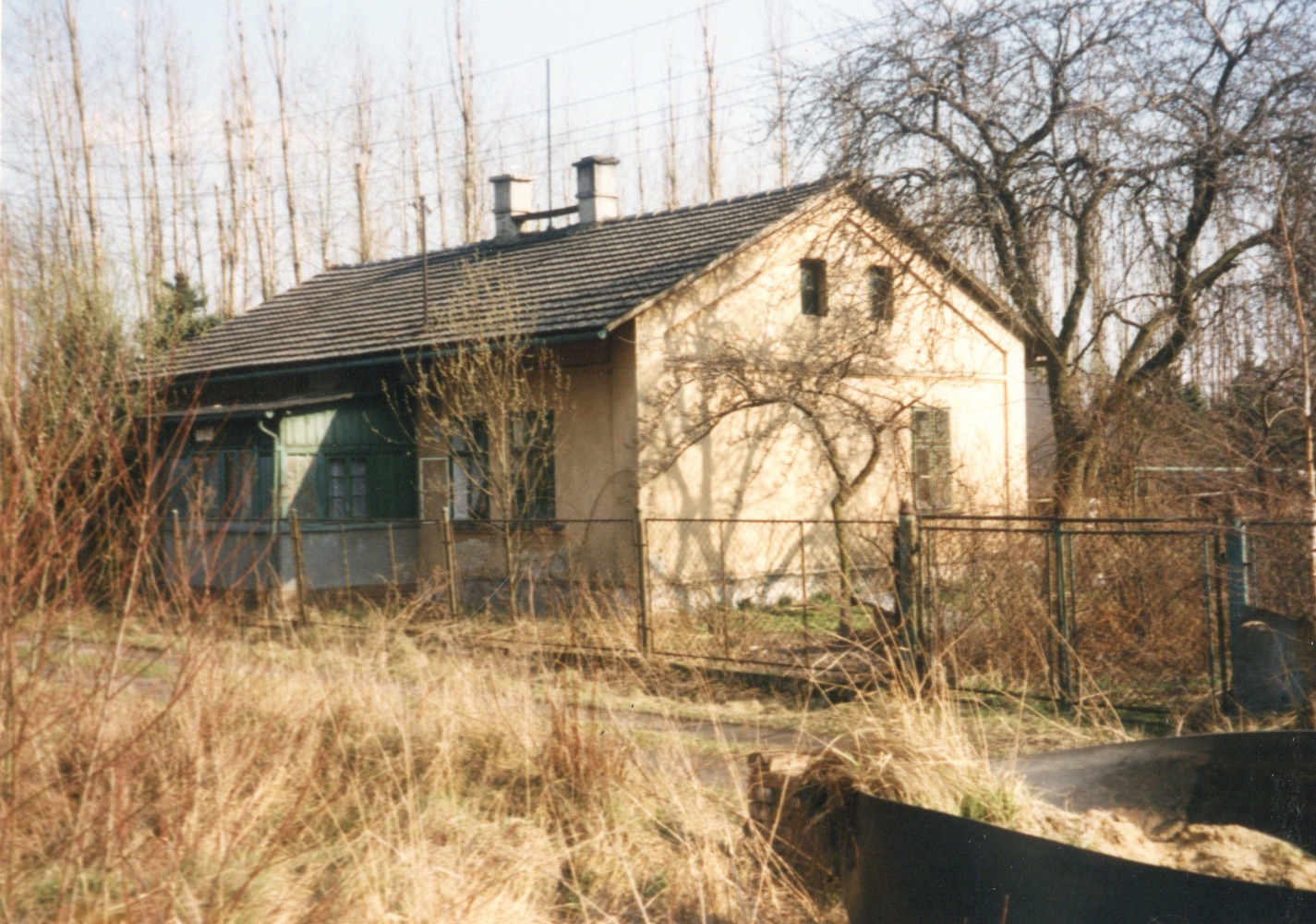 Dům čp. 182 na snímku z 26.3.1999 (Sbírka Józefa Chmiela)