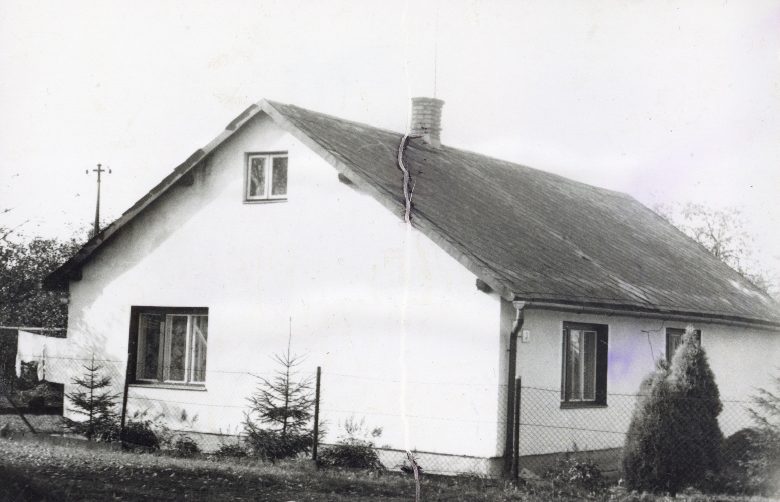 Dům čp. 250 na snímku z 19.10.1997 (Sbírka Józefa Chmiela)