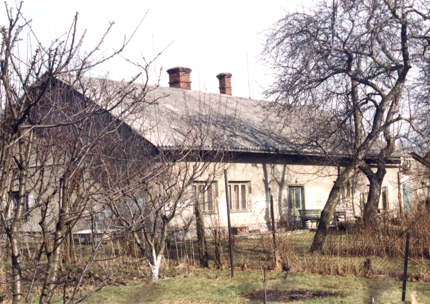 Dům čp. 27 na fotografii z 4.2.2000 (Sbírka Józefa Chmiela)