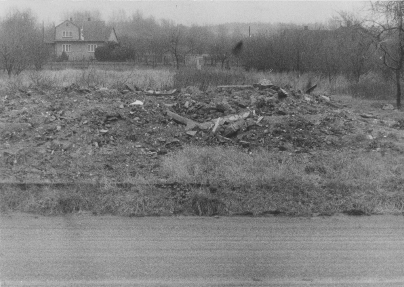 Po demolici domů čp. 281 a čp. 282 dne 18.8.1990... (Sbírka Józefa Chmiela)
