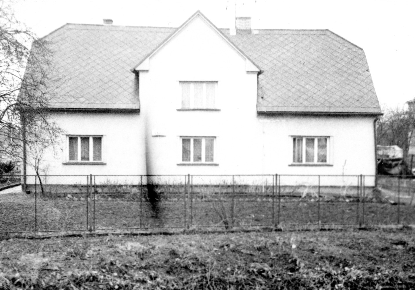 Dům čp. 3 na snímku z 19.2.1989 (Sbírka Józefa Chmiela)