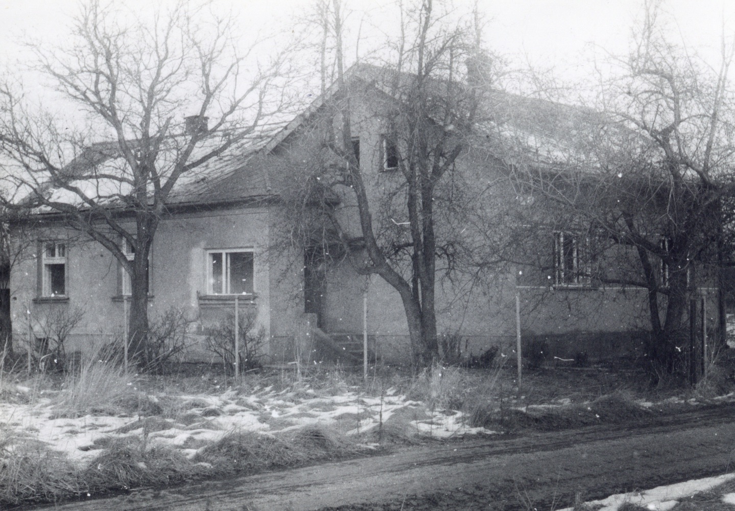 Dům čp. 310 na snímku z 27.12.1994 (Sbírka Józefa Chmiela)