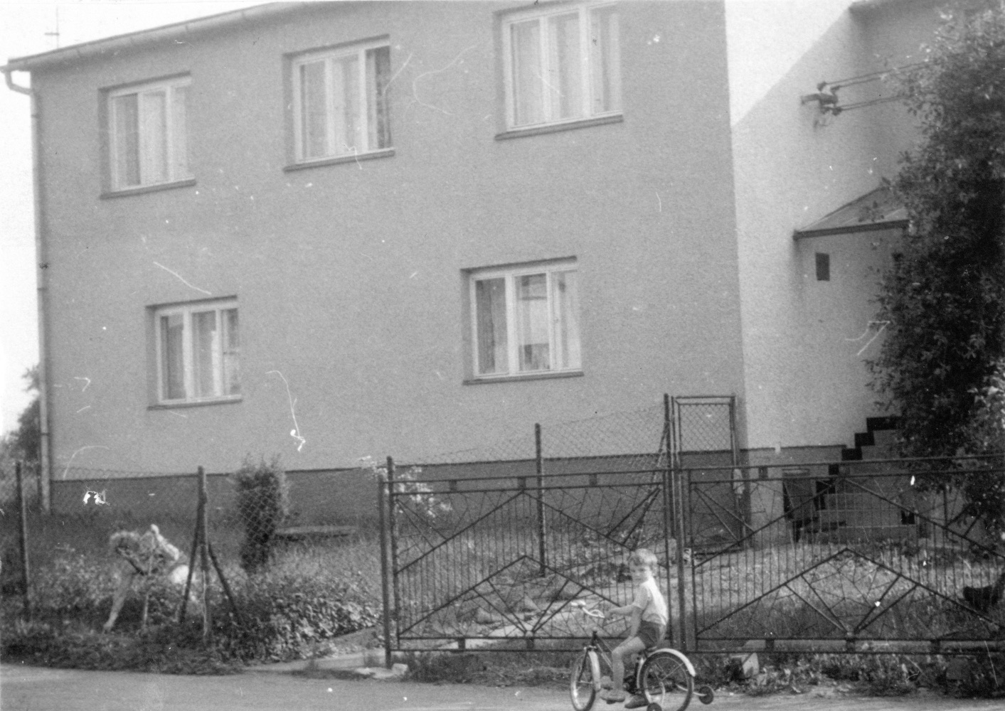 Dům čp. 361 na snímku z 4.3.1993 (Sbírka Józefa Chmiela)
