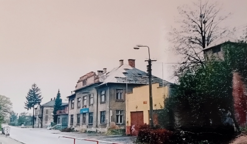 Dělnický dům v Darkově, čp. 367 (Externí zdroj: Facebook. Odkaz = KLIK na obrázek...)