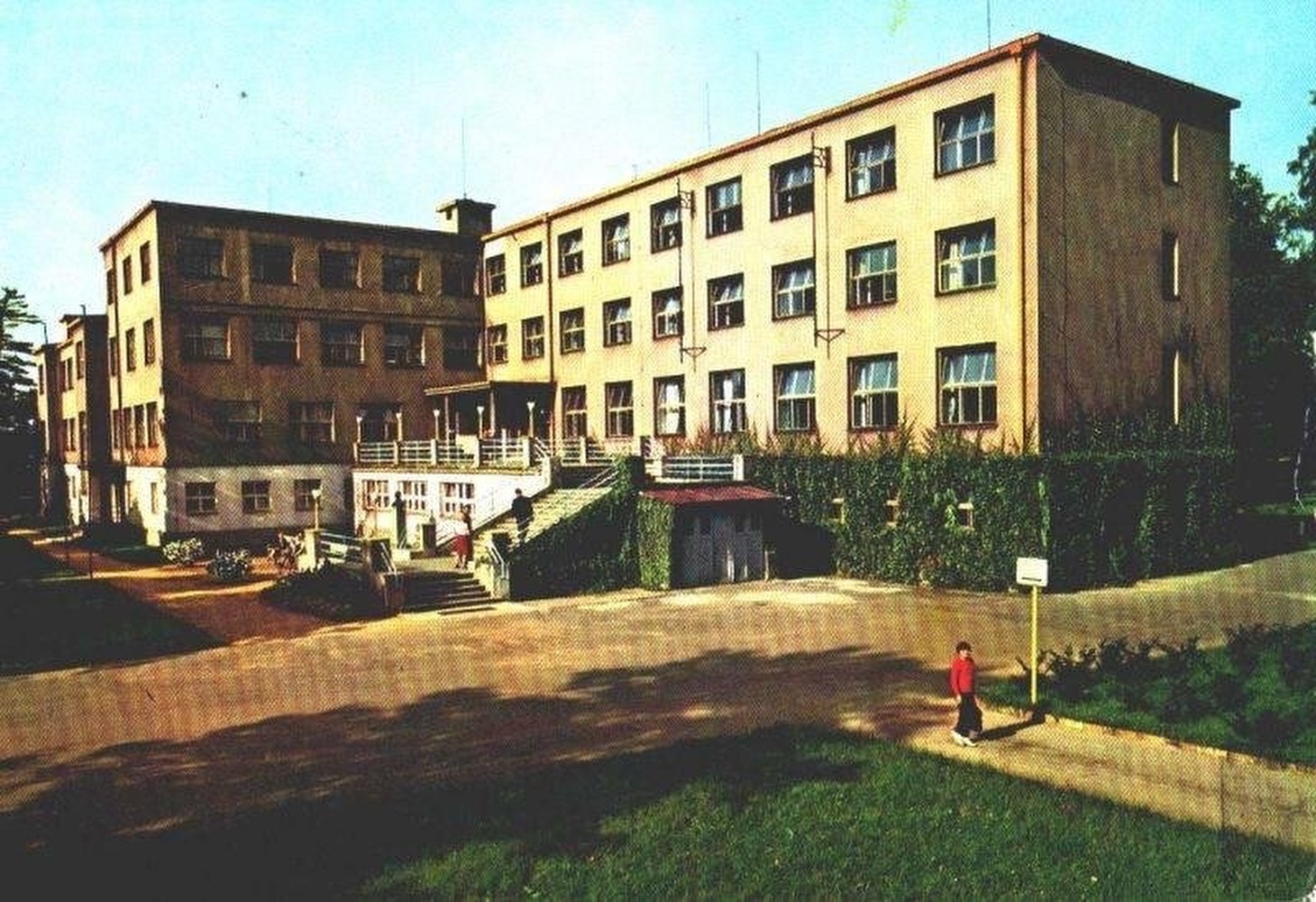 Budova nového sanatoria Lázní Darkov, čp. 385 (postavena v letech 1931-33)