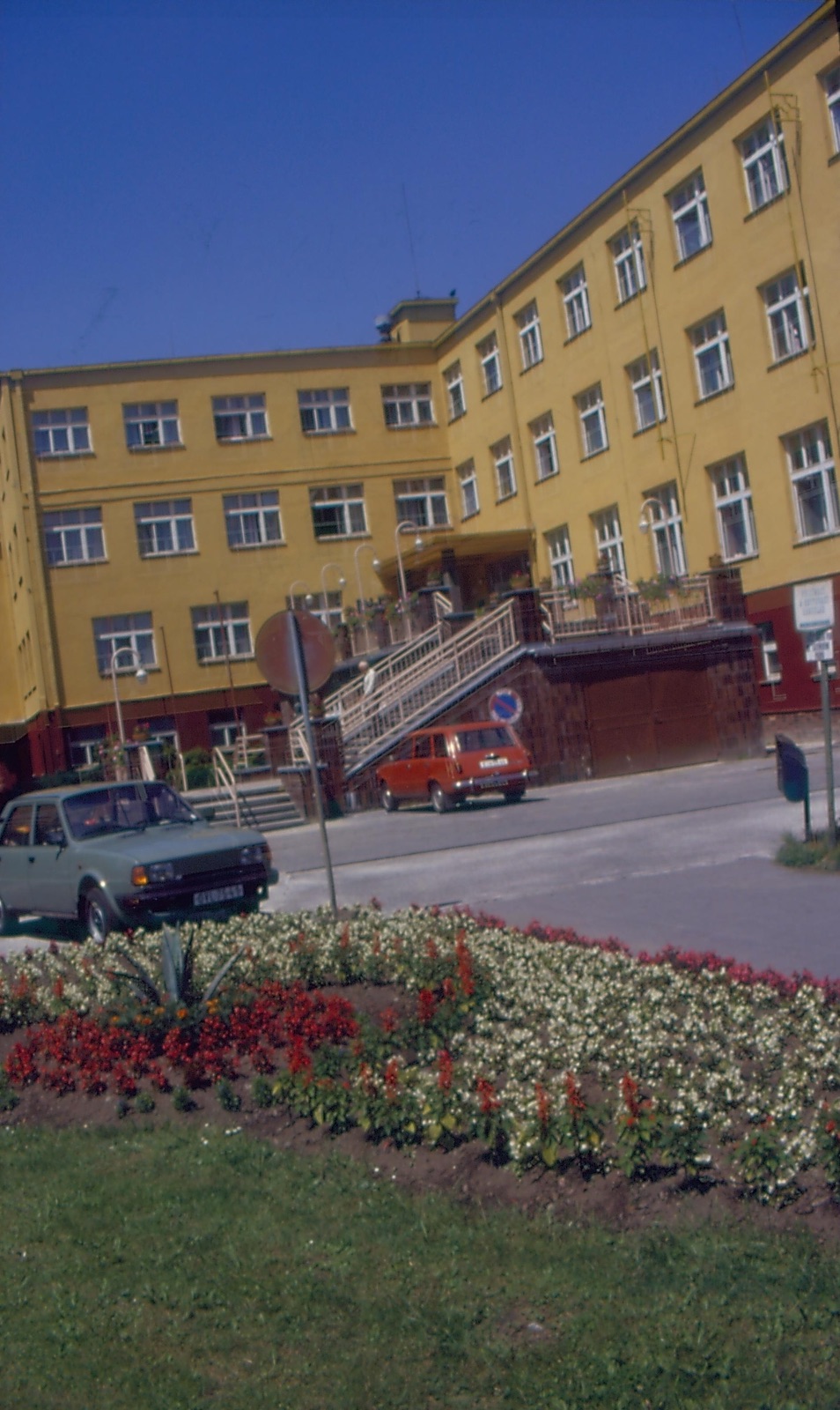 Budova nového sanatoria Lázní Darkov, čp. 385 (postavena v letech 1931-33)