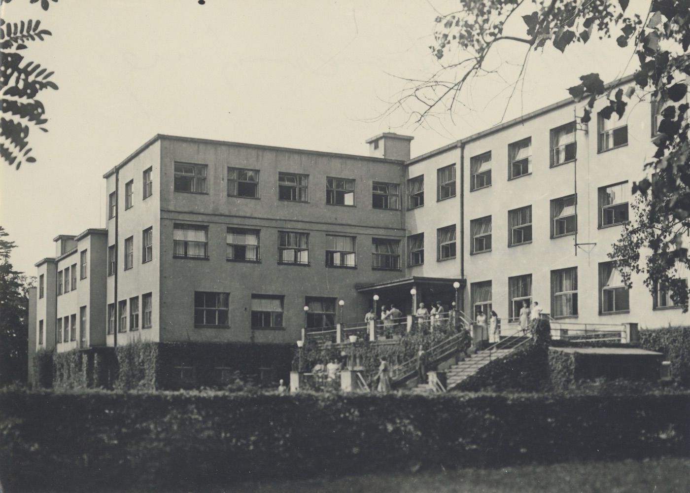Budova nového sanatoria Lázní Darkov, čp. 385 (postavena v letech 1931-33)