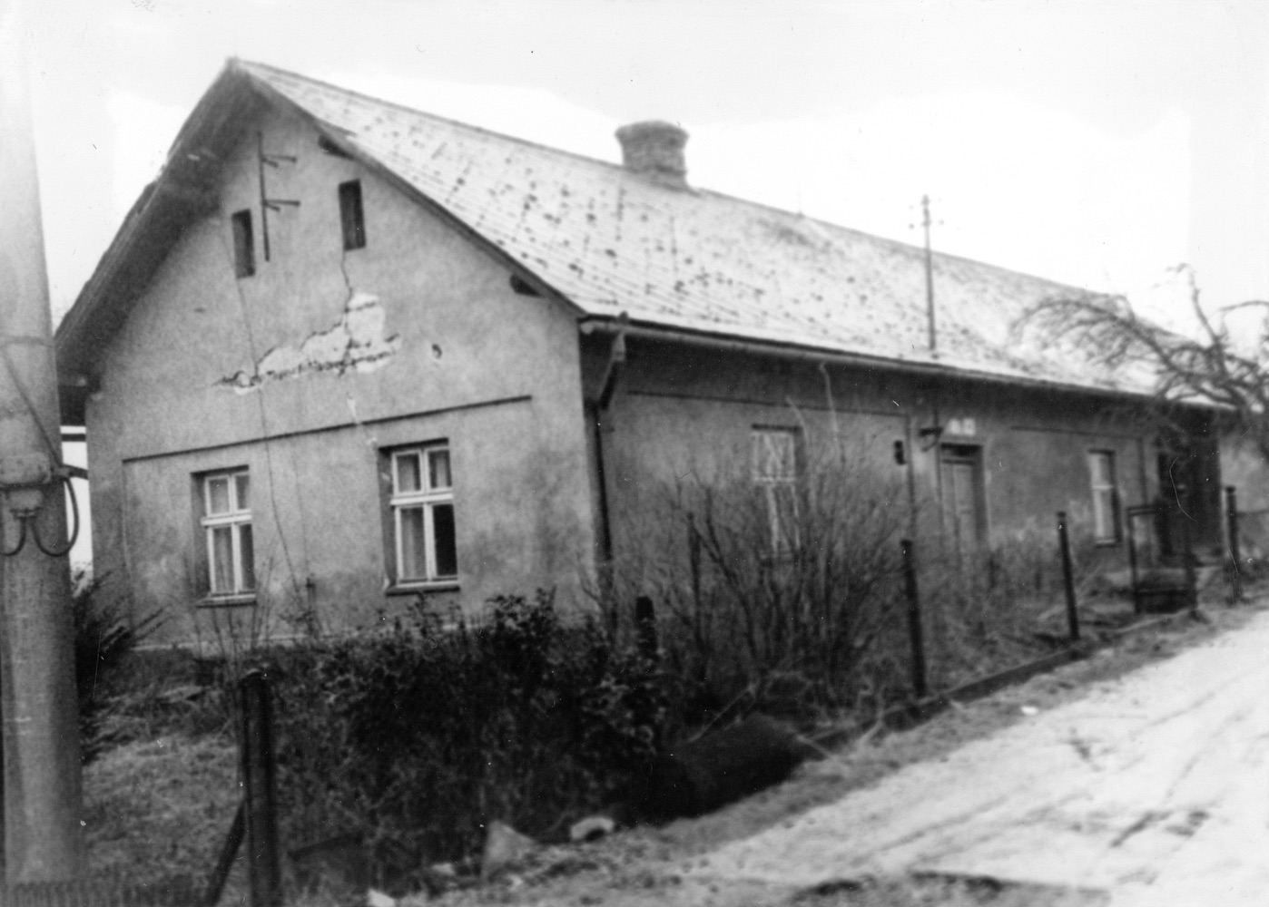 Dům čp. 42 na snímku z 19.2.1989 (Sbírka Józefa Chmiela)
