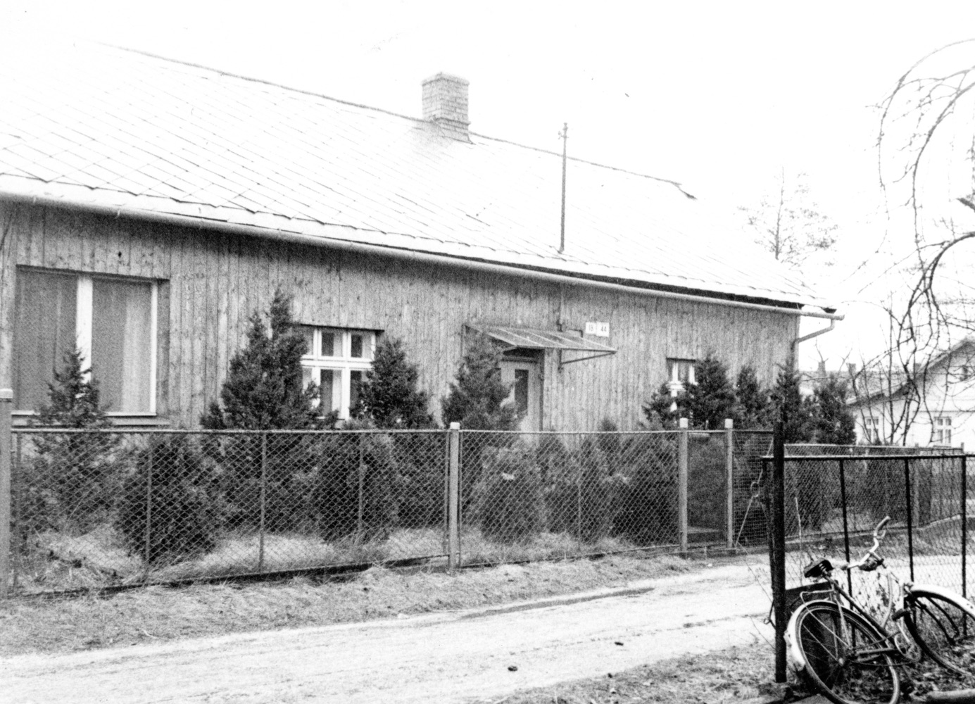 Dům čp. 44 na snímku z 19.2.1988 (Sbírka Józefa Chmiela)