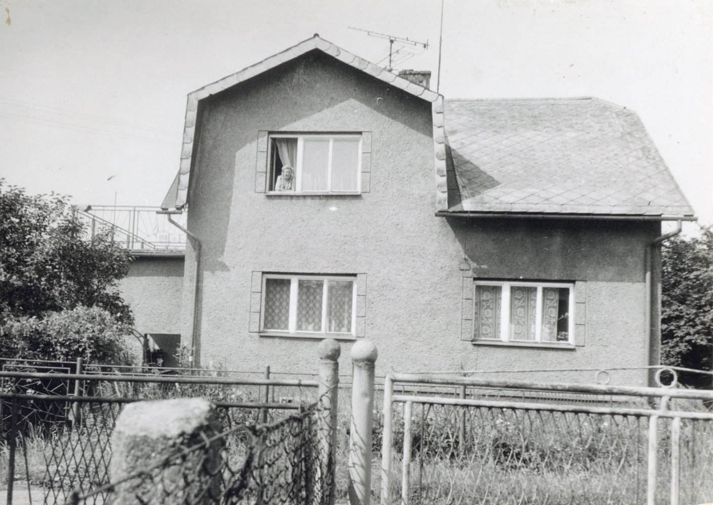 Dům čp. 453 na snímku z 7.7.1989 (Sbírka Józefa Chmiela)