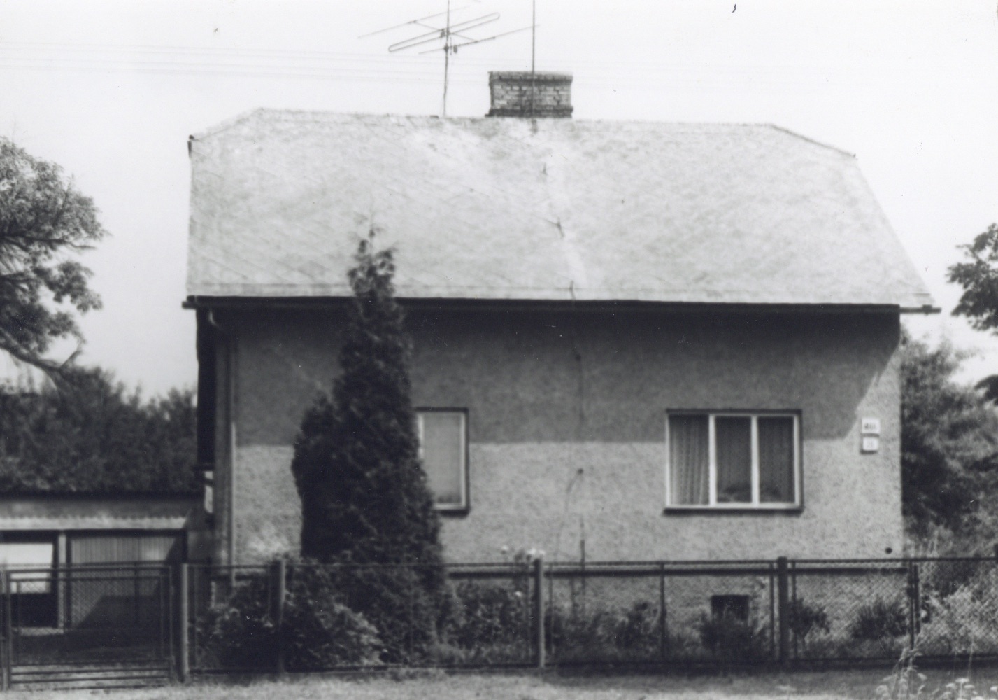 Dům čp. 466 na snímku z 5.3.1992 (Sbírka Józefa Chmiela)