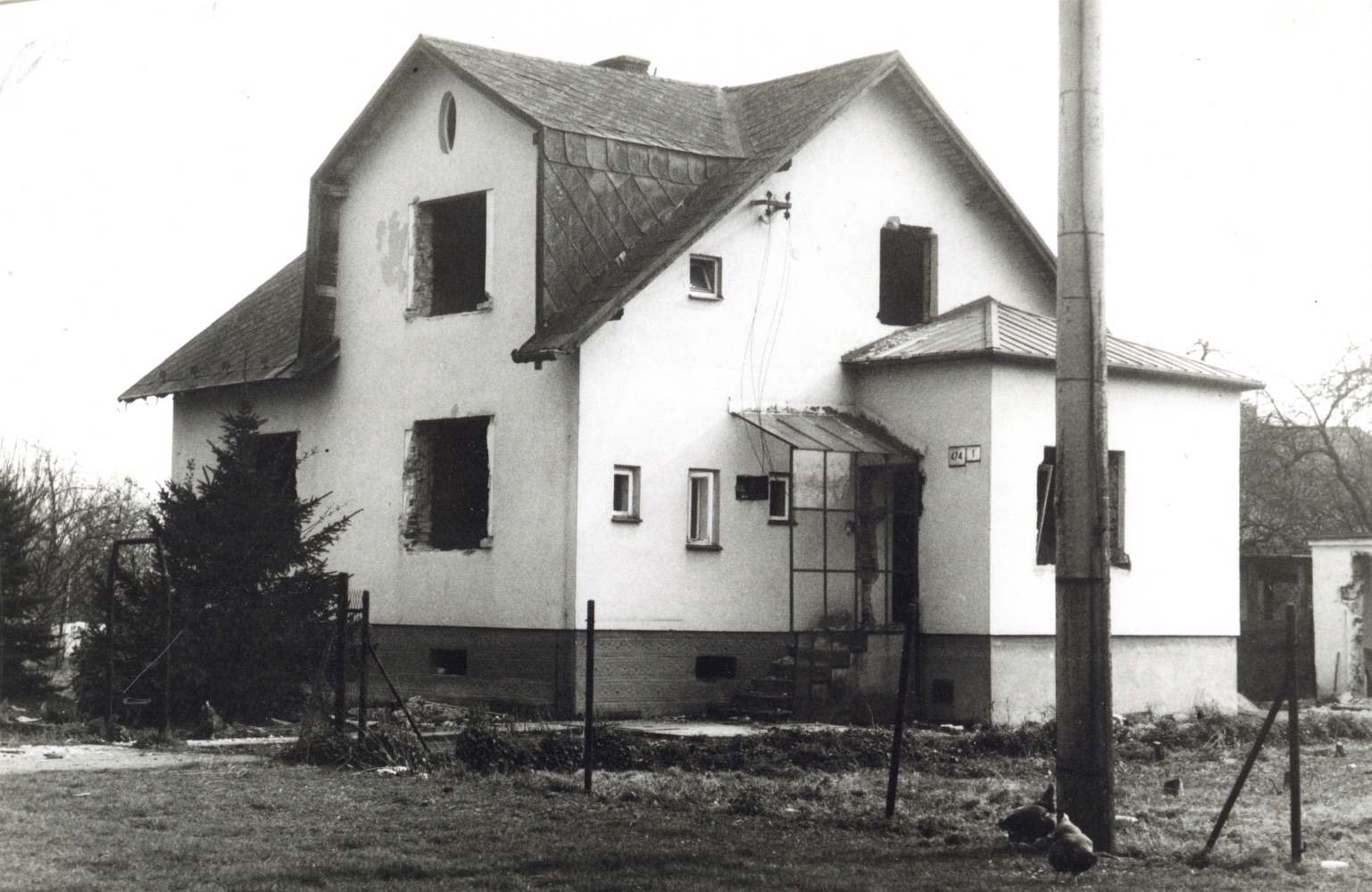 Dům čp. 474 na snímku z 15.4.1991 (Sbírka Józefa Chmiela)
