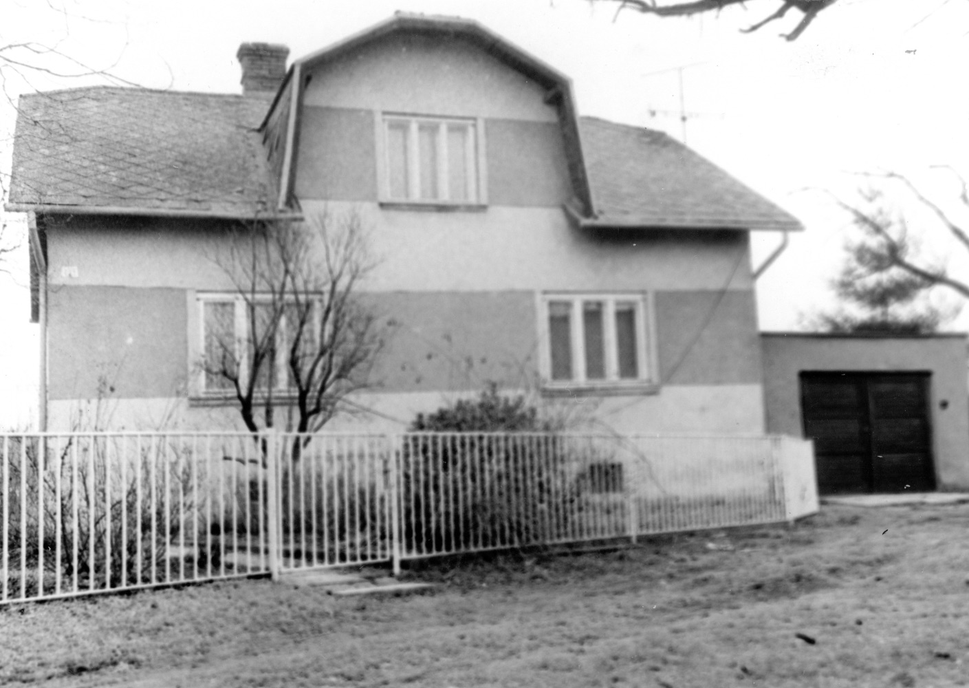 Dům čp. 483 na snímku z 5.3.1989 (Sbírka Józefa Chmiela)