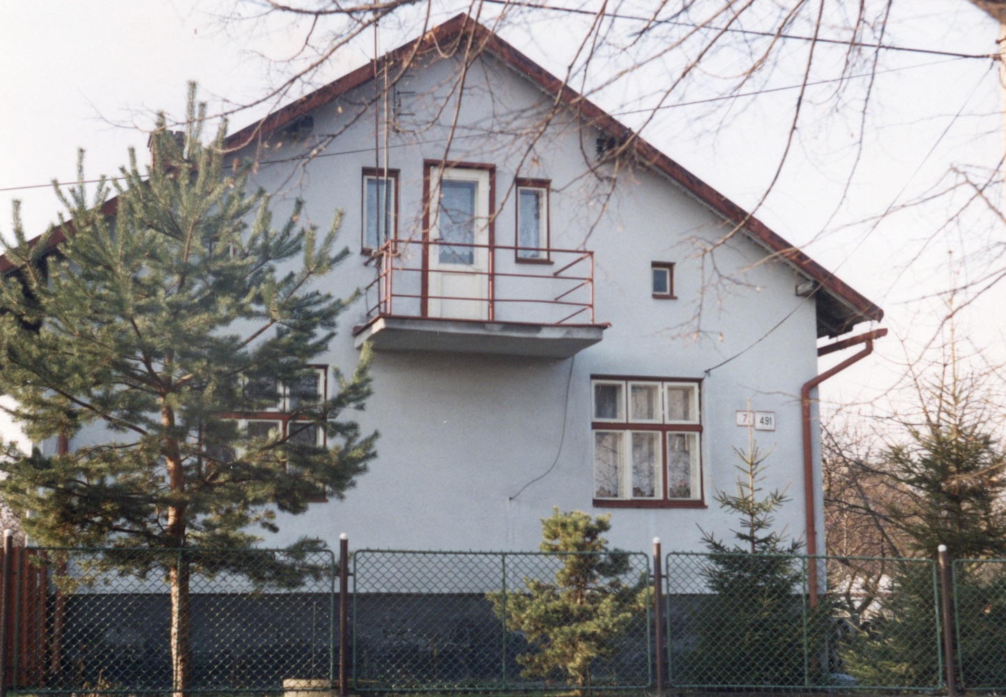 Dům čp. 491 na snímku z 13.1.2000 (Sbírka Józefa Chmiela)