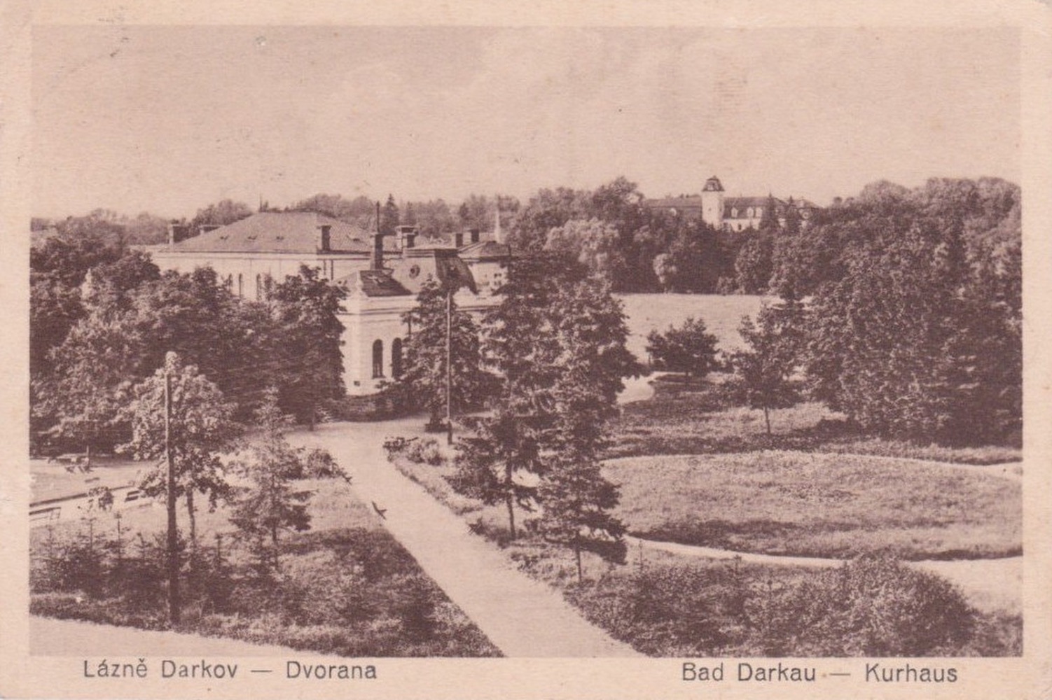 Nový Společenský dům, čp. 498. (Zdroj: fotopolska.eu, odkaz = KLIK na obrázek...)
