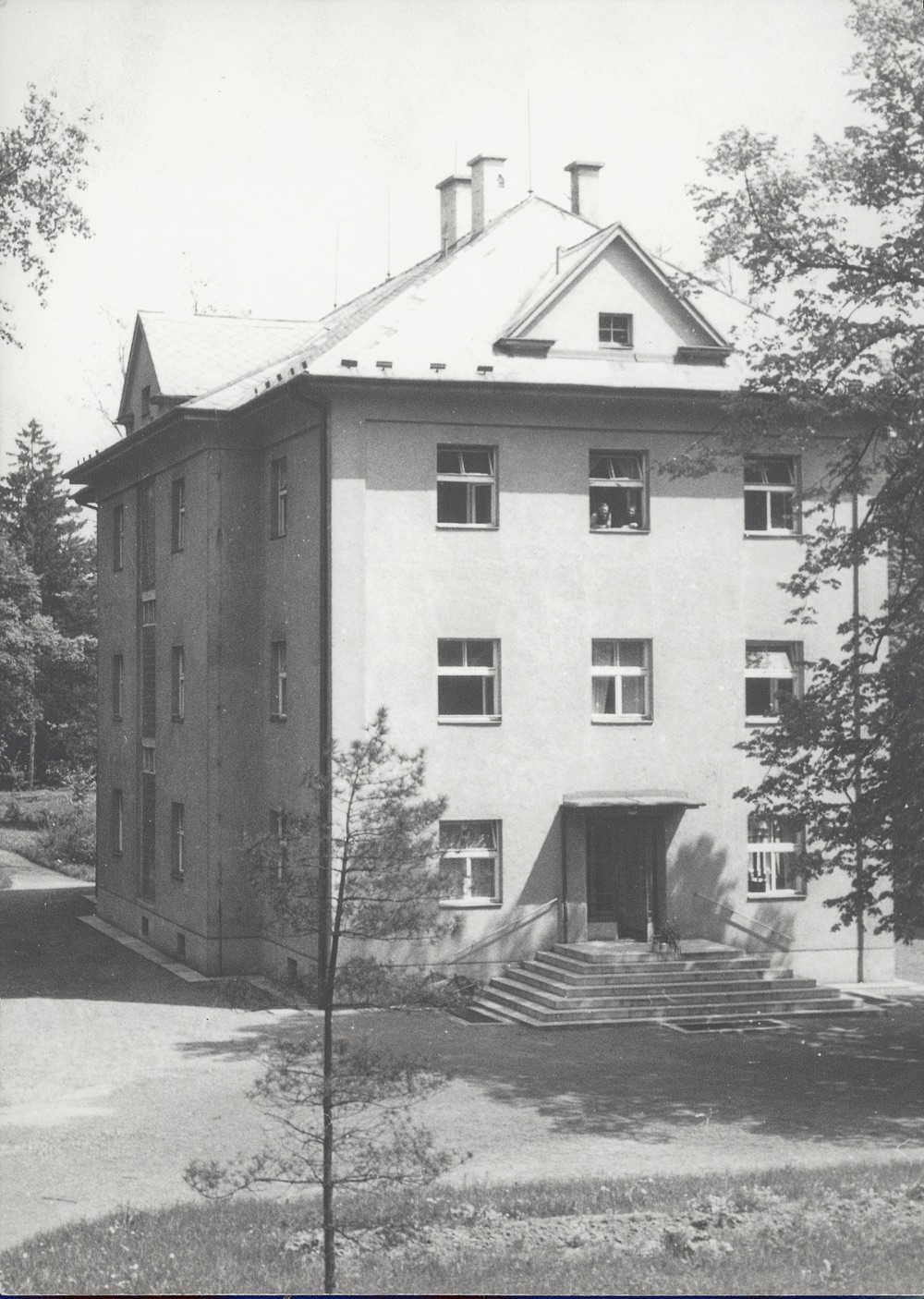 Lázeňský dům Vila Heinrichshof (postaven v roce 1880) po přestavbě. Dnes Vila Maryčka (čp. 500)