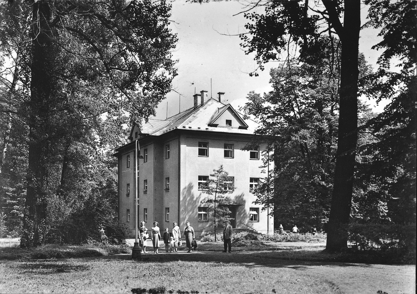 Lázeňský dům Vila Heinrichshof (postaven v roce 1880) po přestavbě. Dnes Vila Maryčka (čp. 500)