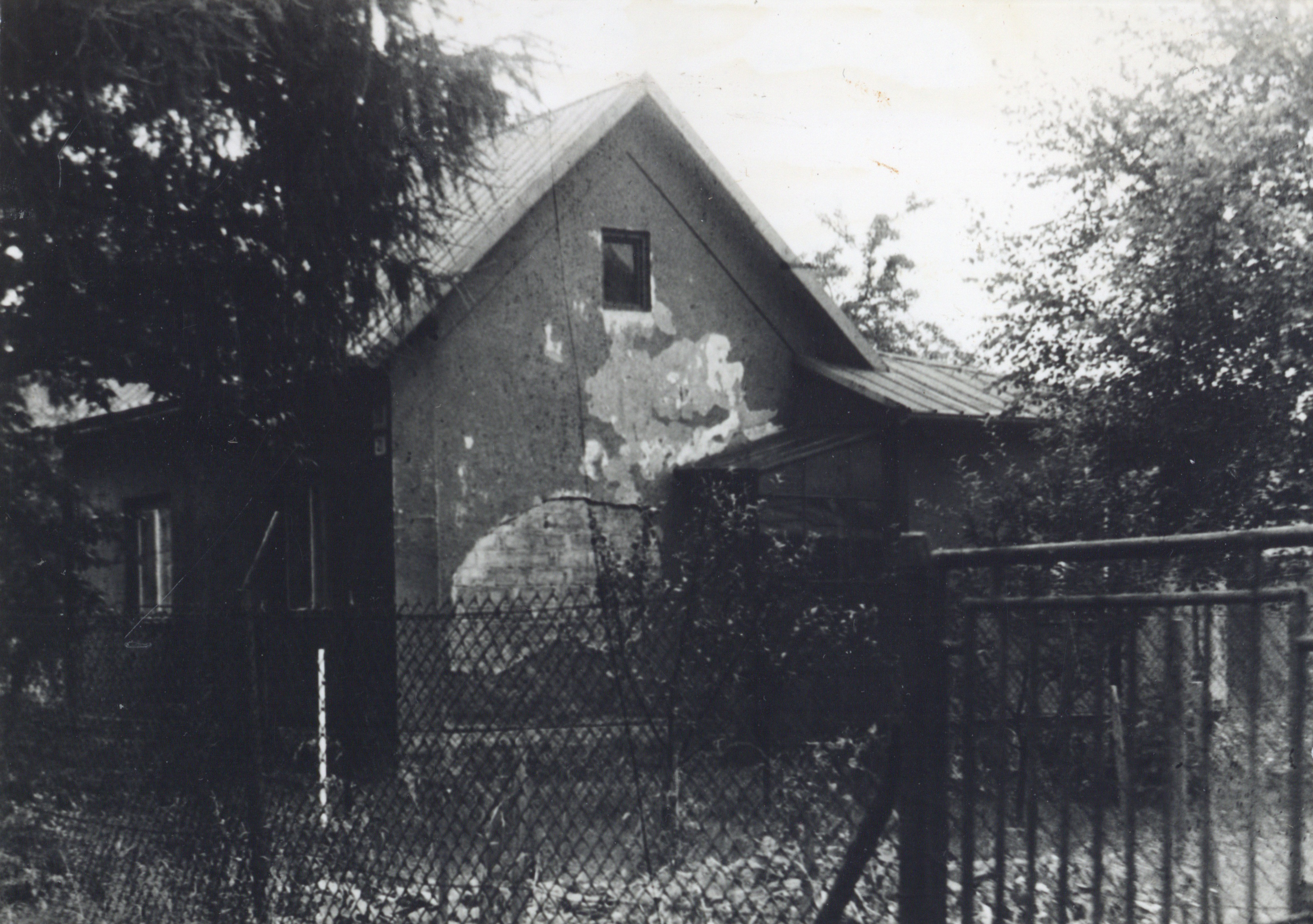 Dům čp. 505 na snímku z 4.8.1988 (Sbírka Józefa Chmiela)