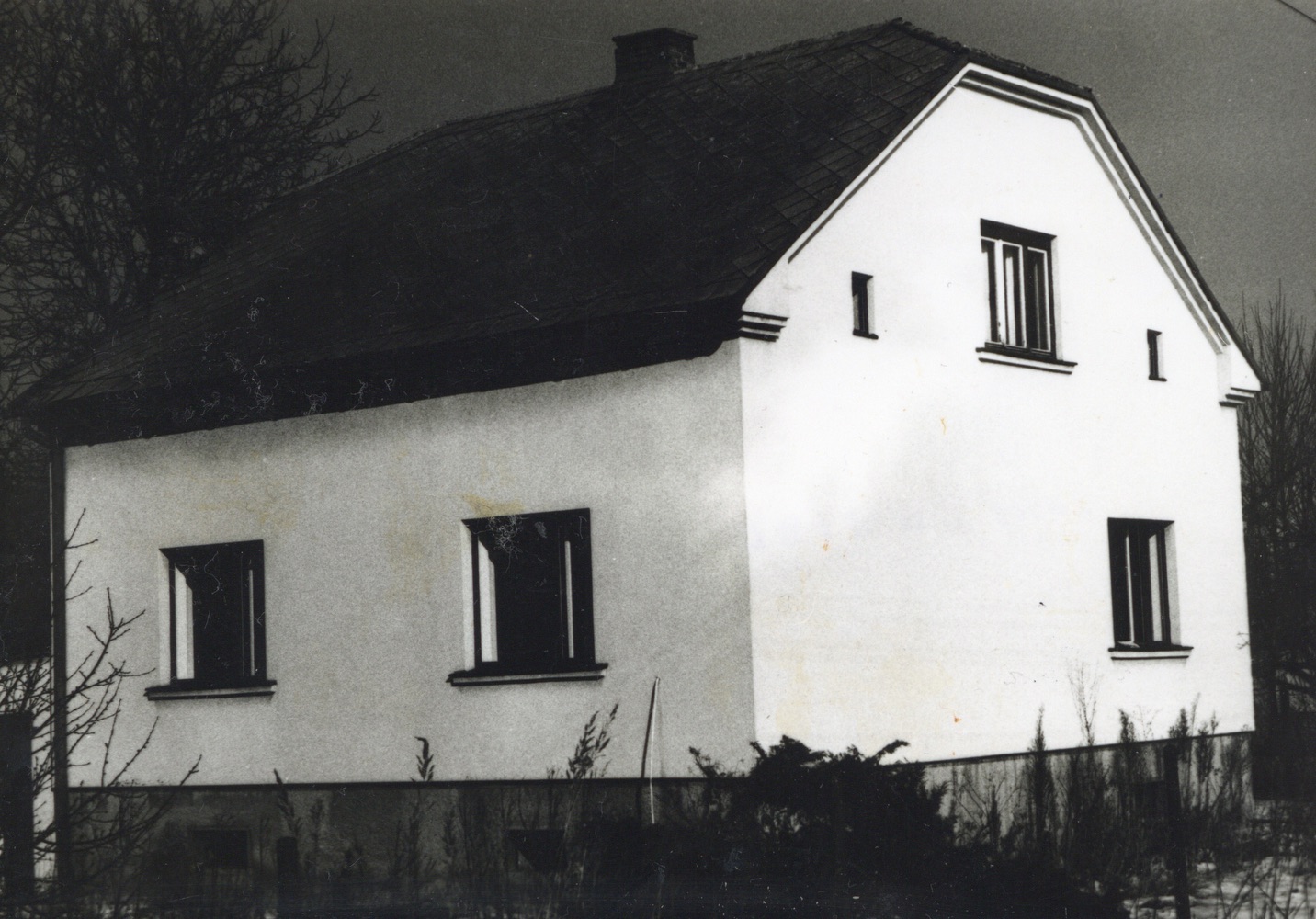 Dům čp. 521 na snímku z 9.2.1997 (Sbírka Józefa Chmiela)