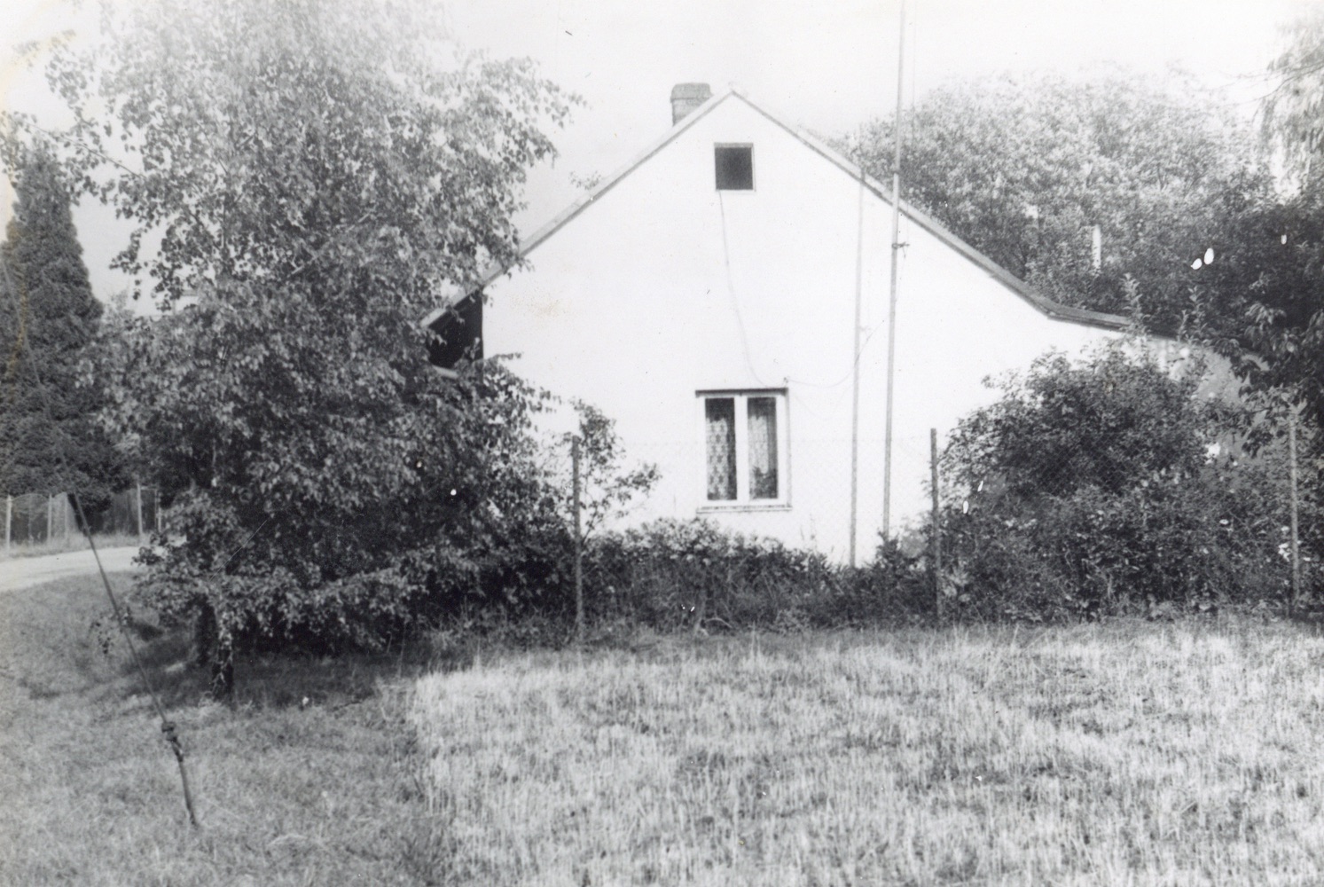 Dům čp. 59 na snímku z 5.8.1995 (Sbírka Józefa Chmiela)